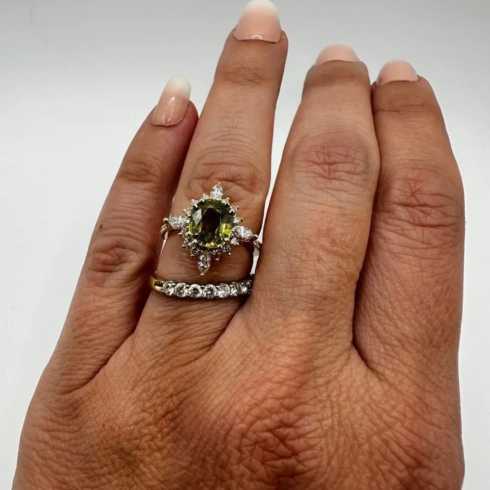 NWT‎ 8.2x7.2mm Oval Cut Sphene with .64ctw diamonds in 14kt yellow gold ring!